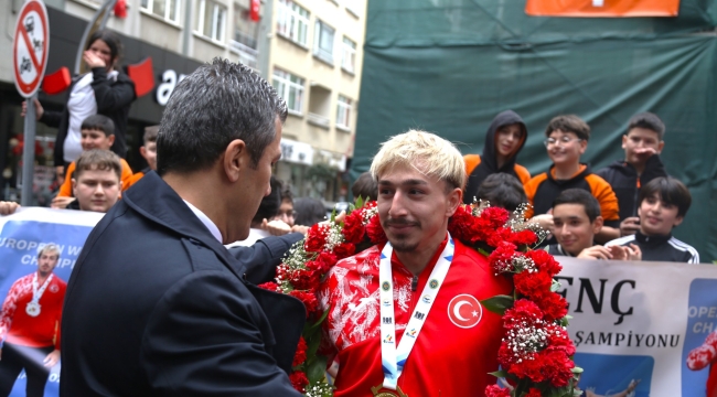 Ordu, Avrupa Şampiyonu Yusuf Fehmi Genç'i Coşkuyla Karşıladı