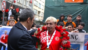 Ordu, Avrupa Şampiyonu Yusuf Fehmi Genç'i Coşkuyla Karşıladı