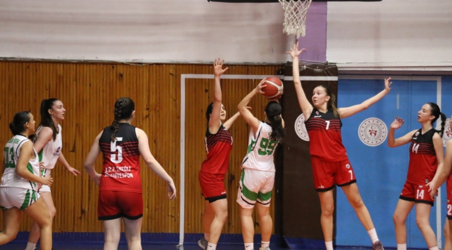 Ordu'da U18 Kızlar Anadolu Şampiyonası Başladı