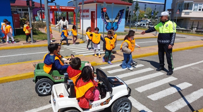 Altınordu Belediyesi'nden Öğrencilere Trafik Eğitimi