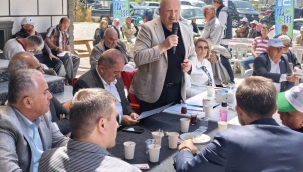 Başkan Tavlı, Yunus Emre Mahallesi'ndeki Vatandaşlarla Buluştu