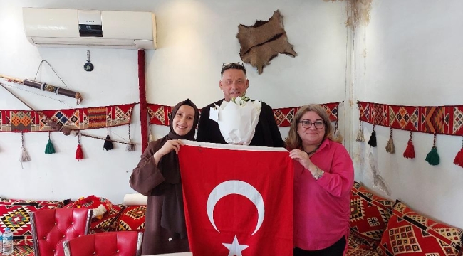 "Türkiye'de Bir İngiliz: Türkiye'deki Yaşamım" Ünye'de Okuyucularla Buluştu