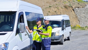 Jandarma Son 1 Haftada 45 Aranan Şüpheliyi Yakaladı