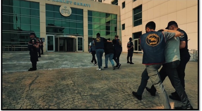 Jandarmanın Özel Ekibi, Cinayet Şüphelilerini Yakaladı