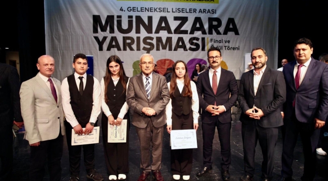 Münazara Yarışmasının Şampiyonu Ordu Fen Lisesi
