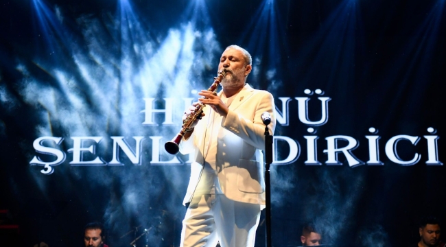 Altınordu'da Hüsnü Şenlendirici Rüzgarı