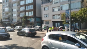 Ünye'de Motosiklet İle Otomobil Çarpıştı: 2 Yaralı