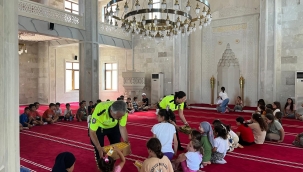 Ünye'de Yaz Kur'an Kursu Öğrencilerine Trafik Eğitimi