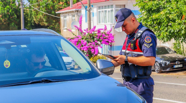 Aranan 23 Şüpheli Yakalandı, Uyuşturucuda 18 Gözaltı