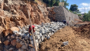 Heyelanın Tehdit Ettiği Güzergaha Koruma