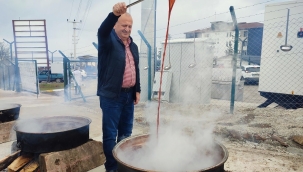 Ünye Belediyesi Üzüm Üretimini Destekliyor