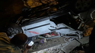Ünye'de Otomobil Deniz Kenarına Uçtu