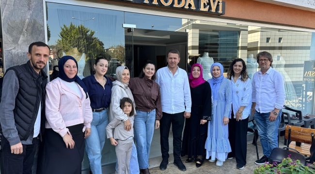 Başkan Adayı Kartal: "Esnaf Bir Olursa, Sesi Gür Olur"