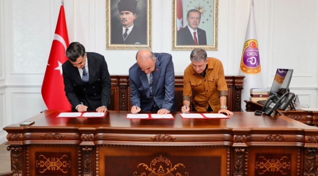 Hayırsever İş İnsanı Mehmet Albayrak'tan Köy Yaşam Merkezi