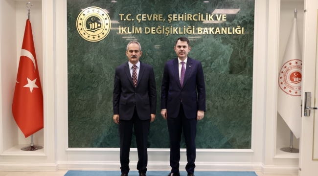 Özer'den Bakan Kurum'a Ziyaret...