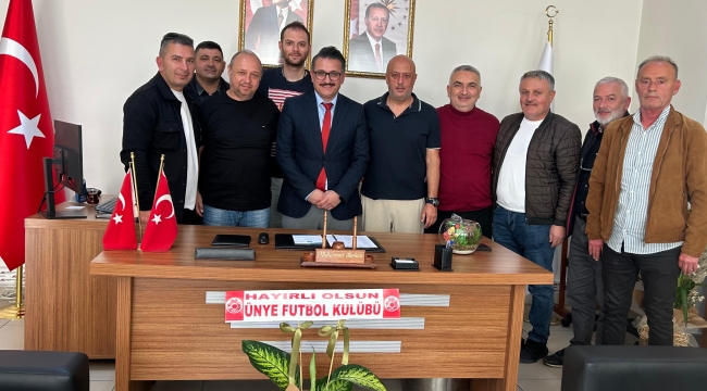 ÜFK'dan Türköz'e Hayırlı Olsun Ziyareti