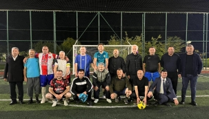 Ünye'de Muhtarlar Yeşil Sahada: Kazanan Dostluk