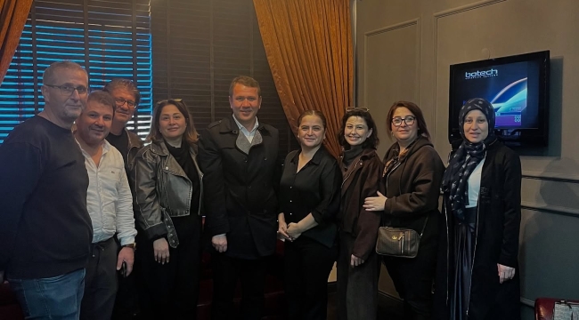 Başkan Adayı Hüseyin Kartal: "Gençlik Var, Heyecan Var, Yenilik Var!"