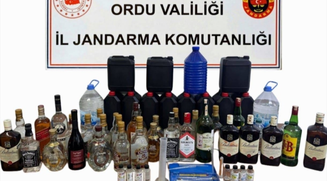 Jandarma'dan Yılbaşı Öncesi Sahte ve Kaçak Alkole Sıkı Takip!
