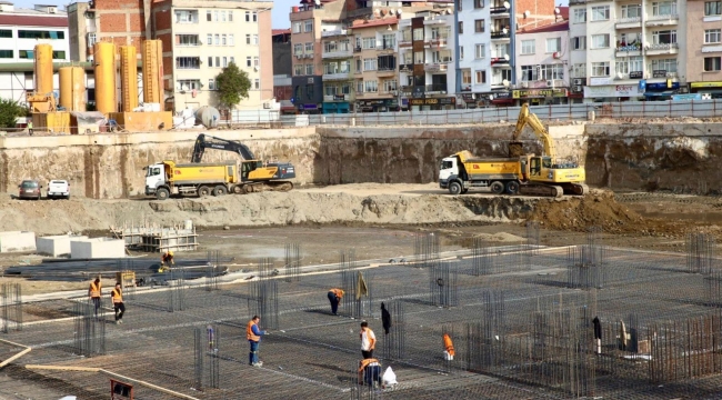 Millet Bahçesi'nde Yoğun Tempo
