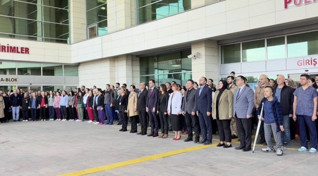 Ünye Devlet Hastanesi'nde Atatürk Saygıyla Anıldı