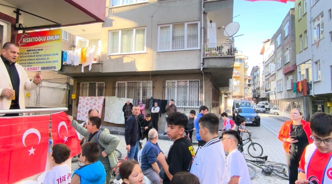 Ünye Liseler Mahallesi'nde 29 Ekim Coşkusu