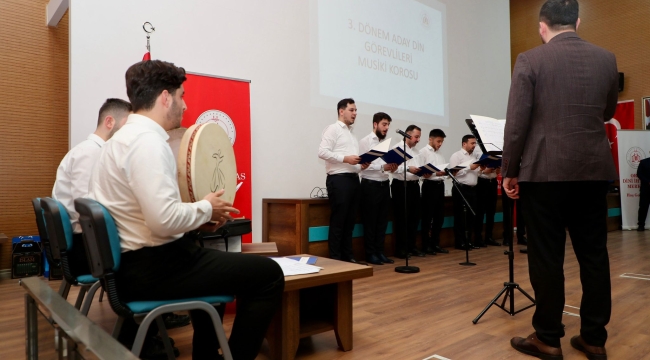 Aday Din Görevlileri Mezuniyet Programı Gerçekleştirildi