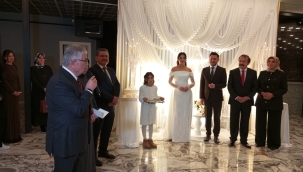 Mimar Büşra Arpacıoğlu, Sezer Bilgin İle Nişanlandı