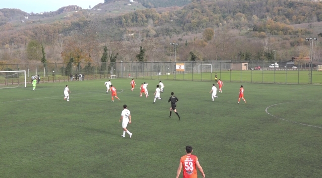 Oney 52 Spor Lideri Durdurdu: Hakem Hatalarına Rağmen Büyük Mücadele!