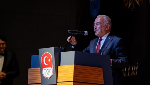 "Spora Ve Sporcuya Destek Veren Yönetici" Ödülü Başkan Güler'in