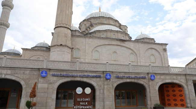Ulu Camii Halk Kütüphanesine İlgi Yoğun