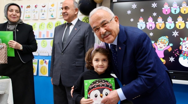 Başkan Güler Öğrencilerin Karne Sevincine Ortak Oldu