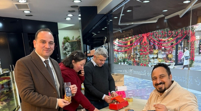 Başkan Güney Hız Kesmiyor: Bu Kez de Kandil Simidi Dağıttı