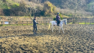 Binicilik Ve Sosyal Tesisleri'nde Binicilik Eğitimleri Başladı