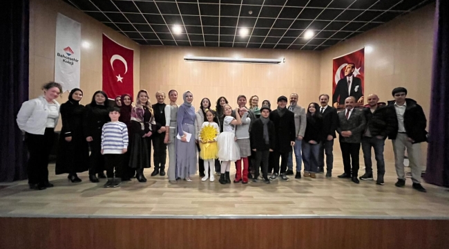 Ünye BİLSEK'te Gelenek Sürüyor: Unutulmaz Yılsonu Gösterisi