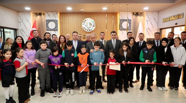 Vali Erol, Afiş Tasarım Yarışmasının Ödül Törenine Katıldı