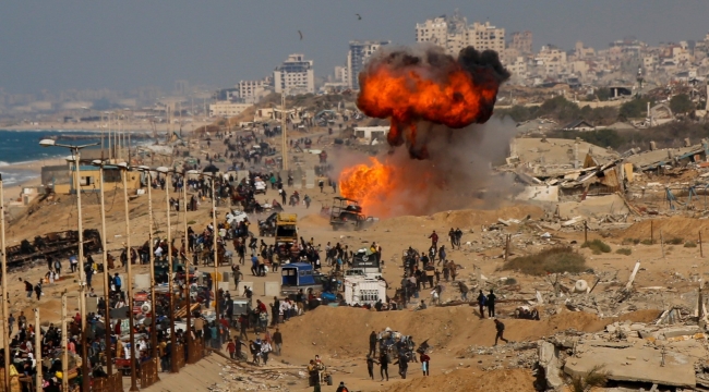 Vali Muammer Erol, Aa'nın "Yılın Kareleri 2025" Oylamasına Katıldı