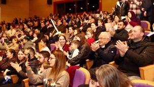 Çocuklar Ramazan Coşkusu İle Hem Eğleniyor Hem Öğreniyor