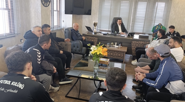 Şampiyon ÜFK'dan Akgül Yapı'ya Teşekkür Ziyareti