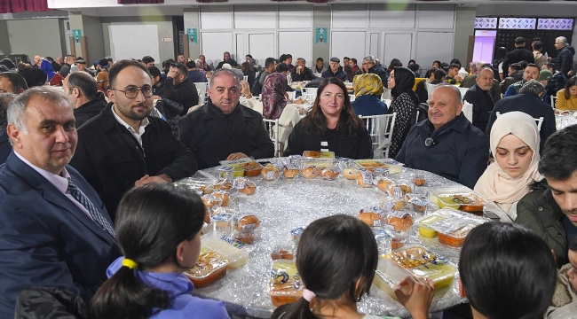 Ünye Belediyesi Gönül Sofrası'nda İlk İftar Açıldı