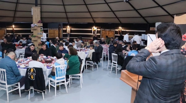 Vali Erol, Devletin Koruması ve Bakımı Altındaki Çocuklarla İftar Yaptı