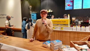 Yazar Coşkun Özbucak Ünye’de Kitaplarını Tuğba Tanık İçin İmzaladı