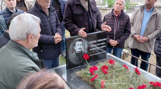 Fatsalı Devrimci Ertan Sarıhan Mezarı Başında Anıldı