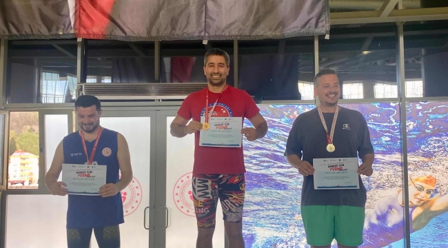 Başarılı Yüzücü Ermeç, Giresun'da 1. Oldu