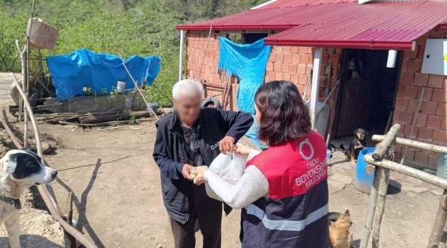 Ordu'da Her Gün Sıcak Yemekler Dağıtılıyor, Yüzler Gülüyor