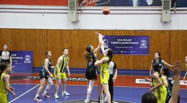 Ordu'da U14 Kız Basketbol Türkiye Şampiyonası Devam Ediyor