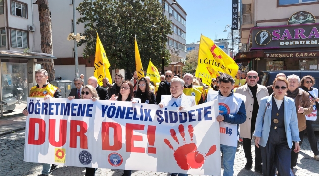 Ünye'de Öğretmenler "Eğitimde Şiddete Dur!" Dedi