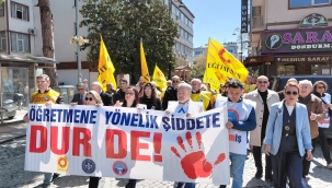 Ünye'de Öğretmenler "Eğitimde Şiddete Dur!" Dedi
