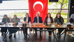 Başkan Tavlı Şehit Anneleriyle Bir Araya Geldi