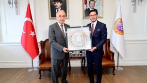 Tokat Belediye Başkanı Yazıcıoğlu, Vali Erol'u Ziyaret Etti 